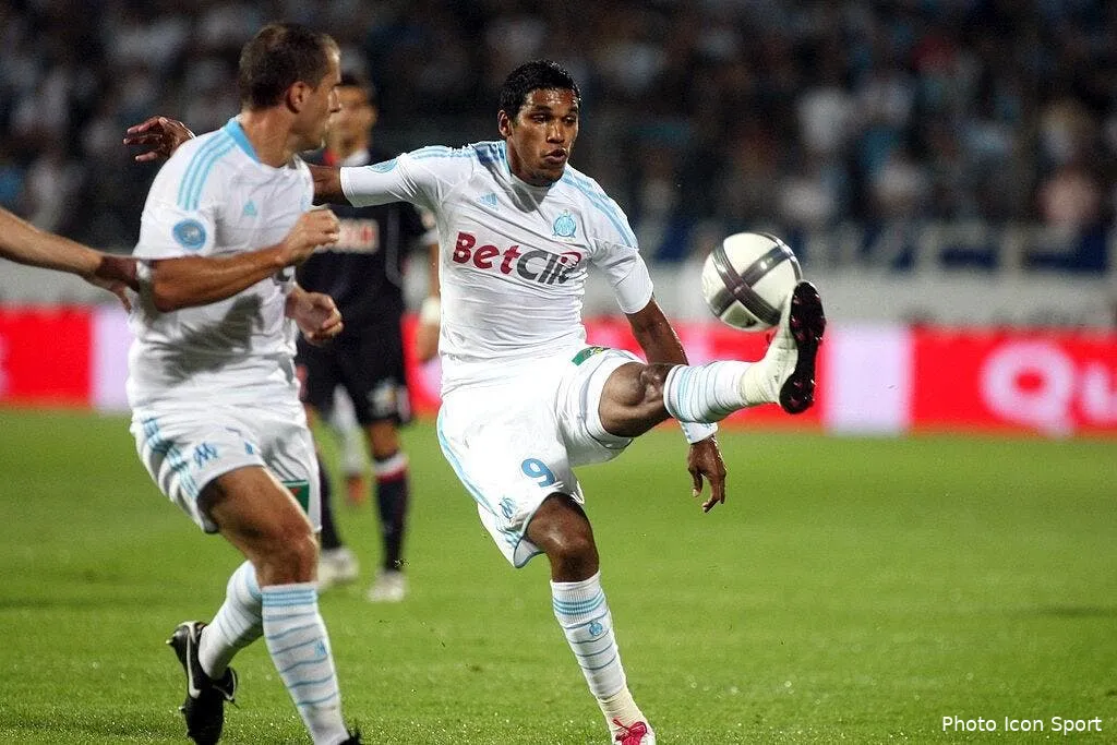 brandao complique la saison de l om 69025 17061