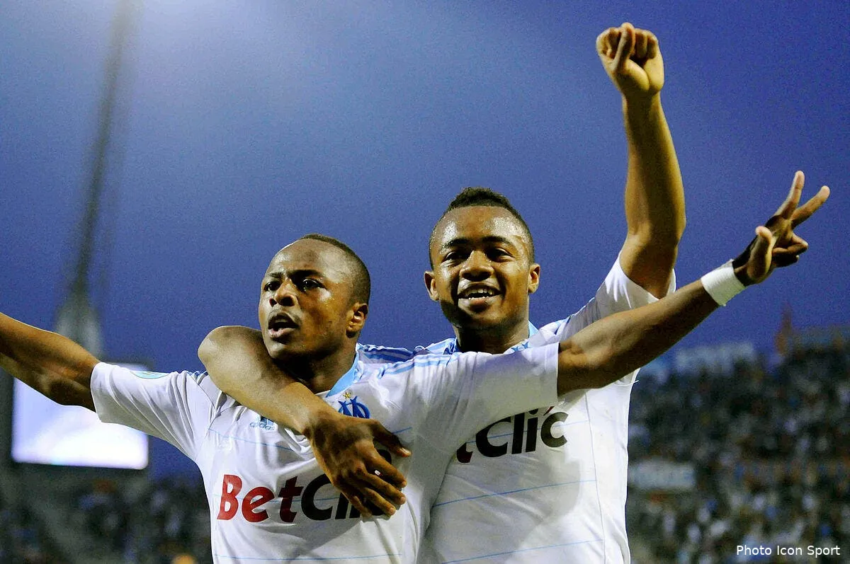 braquage au domicile des freres ayew iconsport noe270411 01 2020096