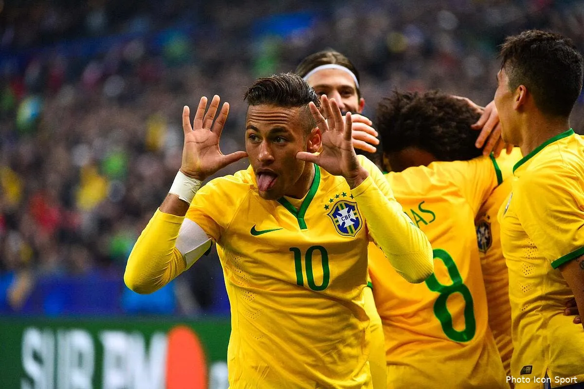 bresil neymar aime faire la fete et ca ne changera jamais iconsport win 260314 03 04150082