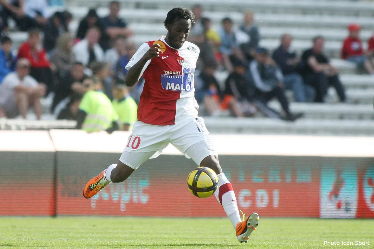 brest se payer lyon et s offrir le maintien iconsport guy 010511 78 2619414