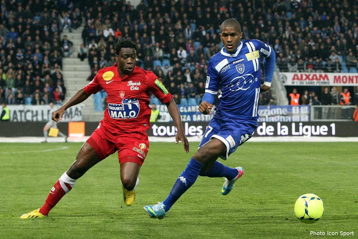 brest touche coule iconsport mae 060413 08 0154007