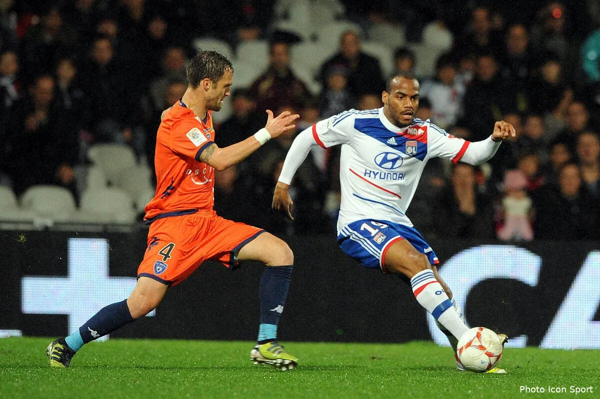 briand refuse monaco et reste a l ol iconsport jpt 041112 51 4348989