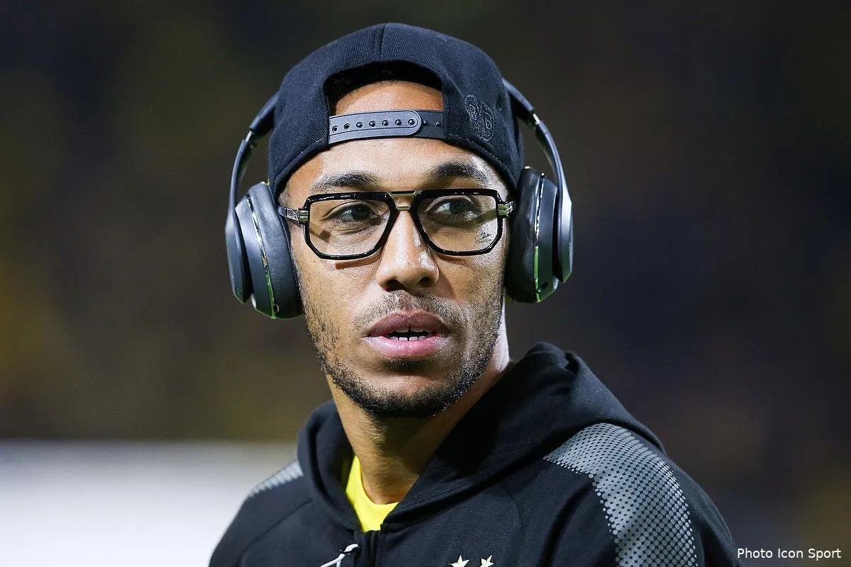 bundesliga le borussia dortmund sanctionne encore aubameyang iconsport icon fir 041117 05 24199949
