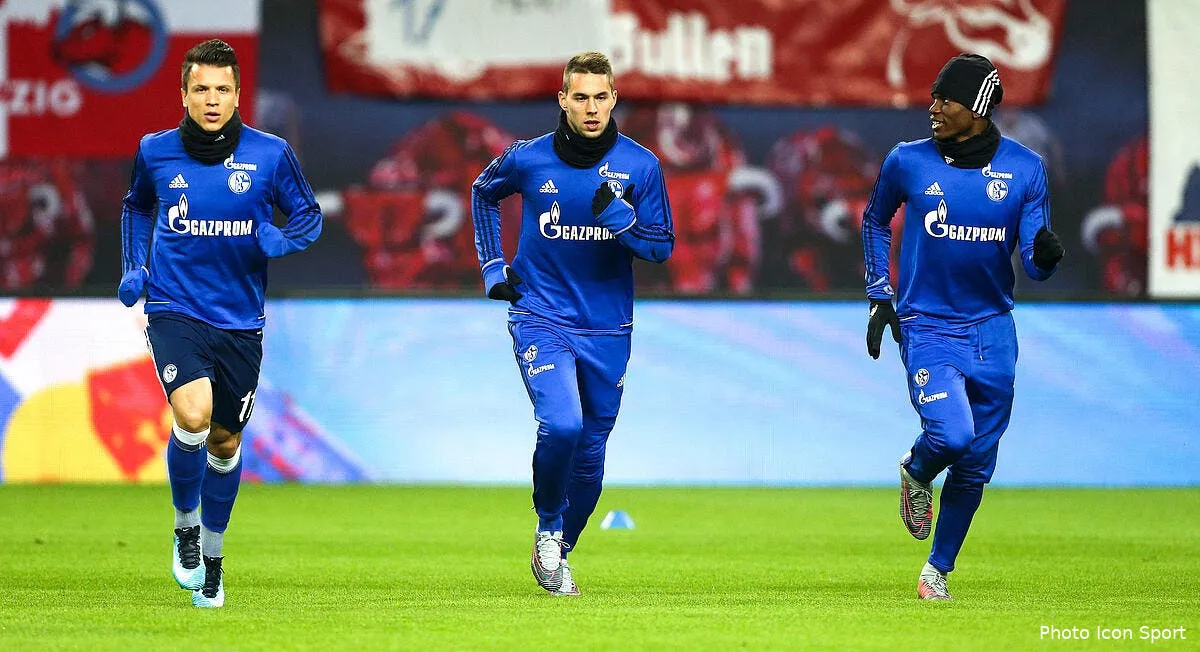 bundesliga schalke 04 grimpe a hanovre iconsport icon fir 130118 01 01207369