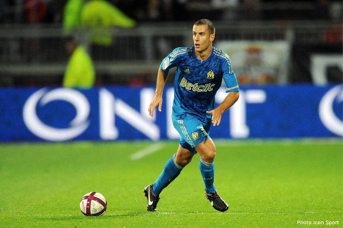 c est au pied du mur jaune que l on va voir l om iconsport jpt 180911 101 1928161