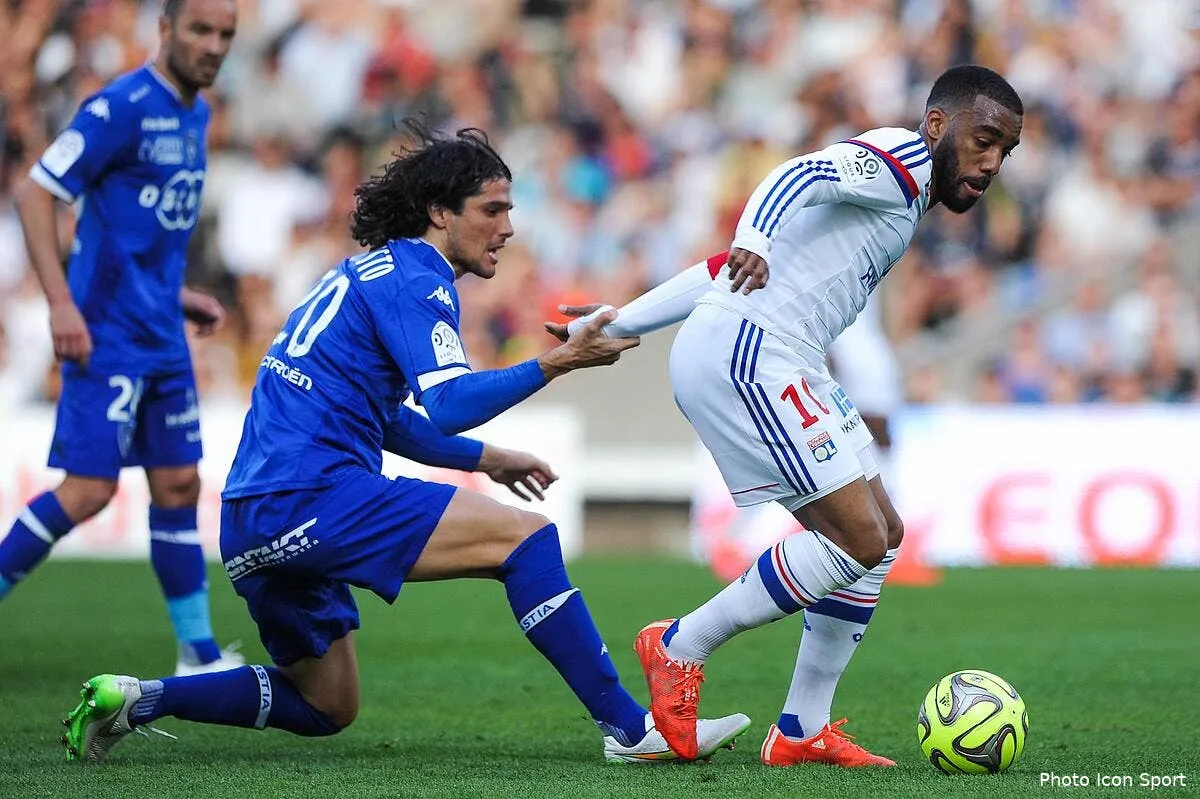 c est qui le patron c est l ol iconsport jpt 150415 01 04109035