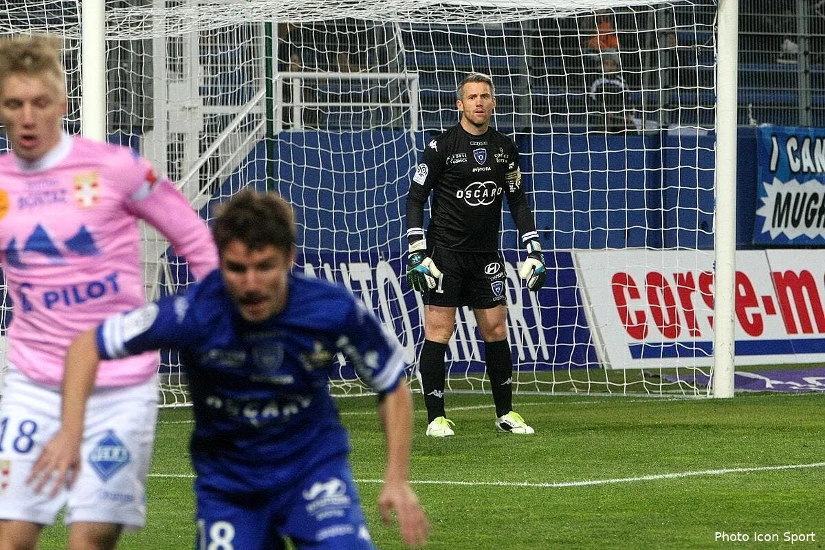 c etait le match de landreau reconnait bastia iconsport mae 011213 05 2371035