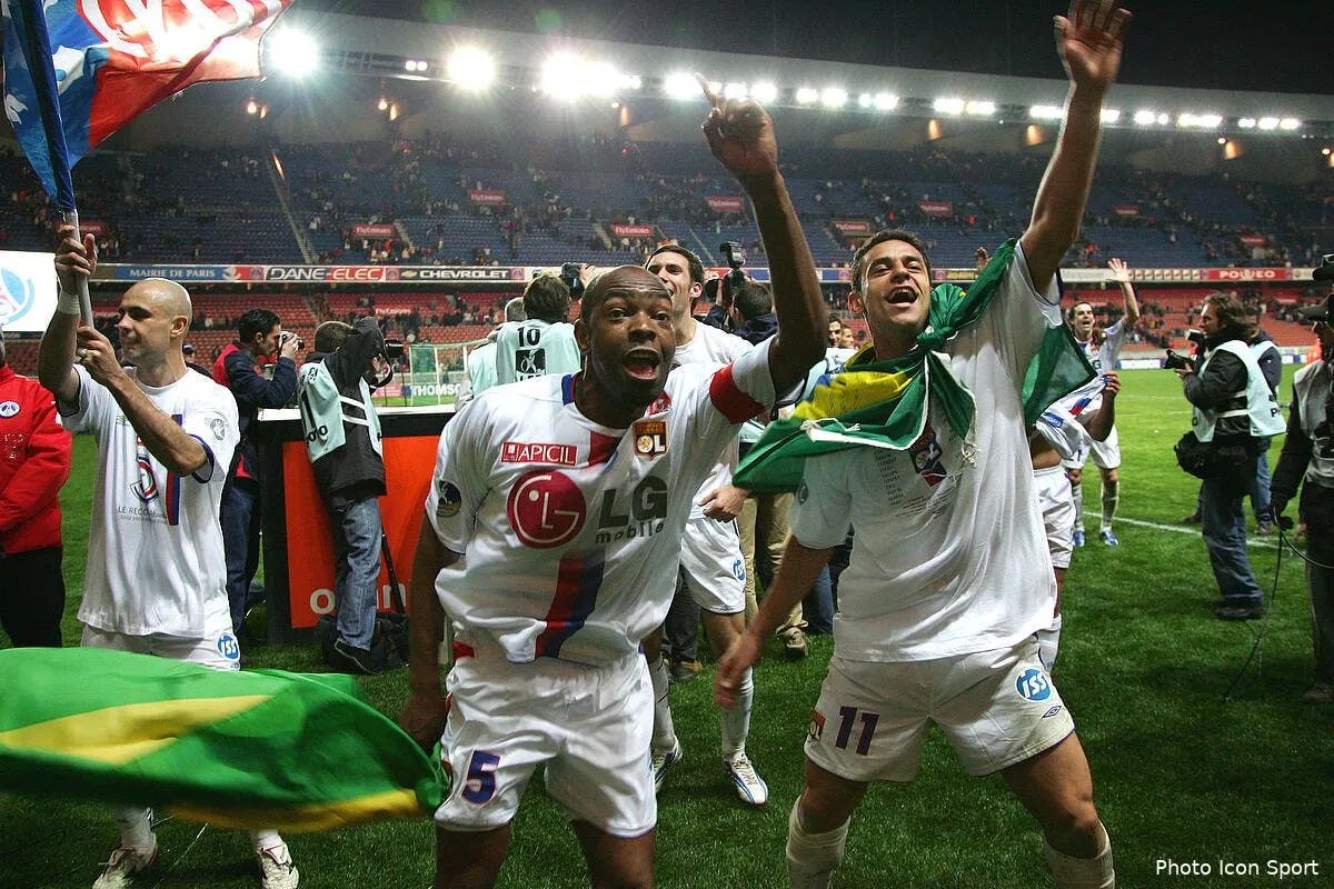 cacapa demande a l ol de mettre le feu iconsport ver170406 01 1218605