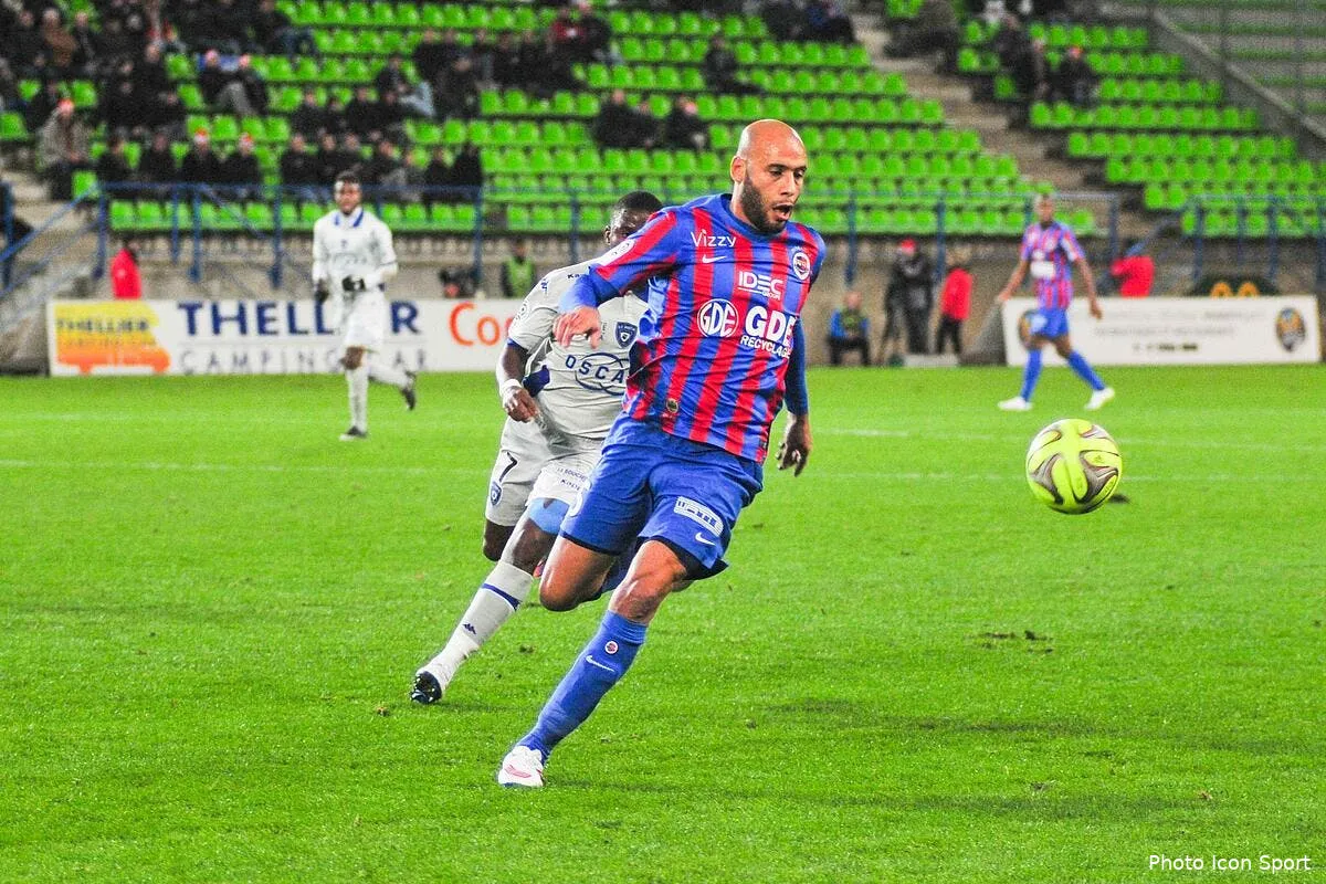 caen a le vertige sur le podium de ligue 1 yahia 1123165