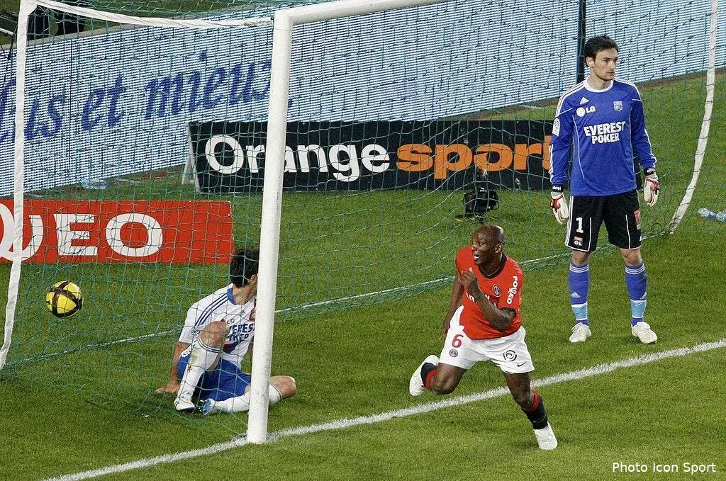 camara ne s enflamme pas car tout va tellement vite 70312 18187