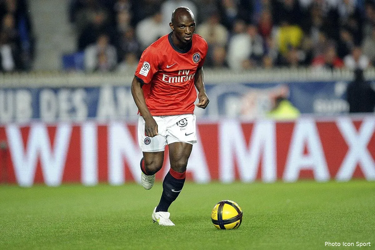 camara opte pour la ligue des champions iconsport per 170411 45 1718333