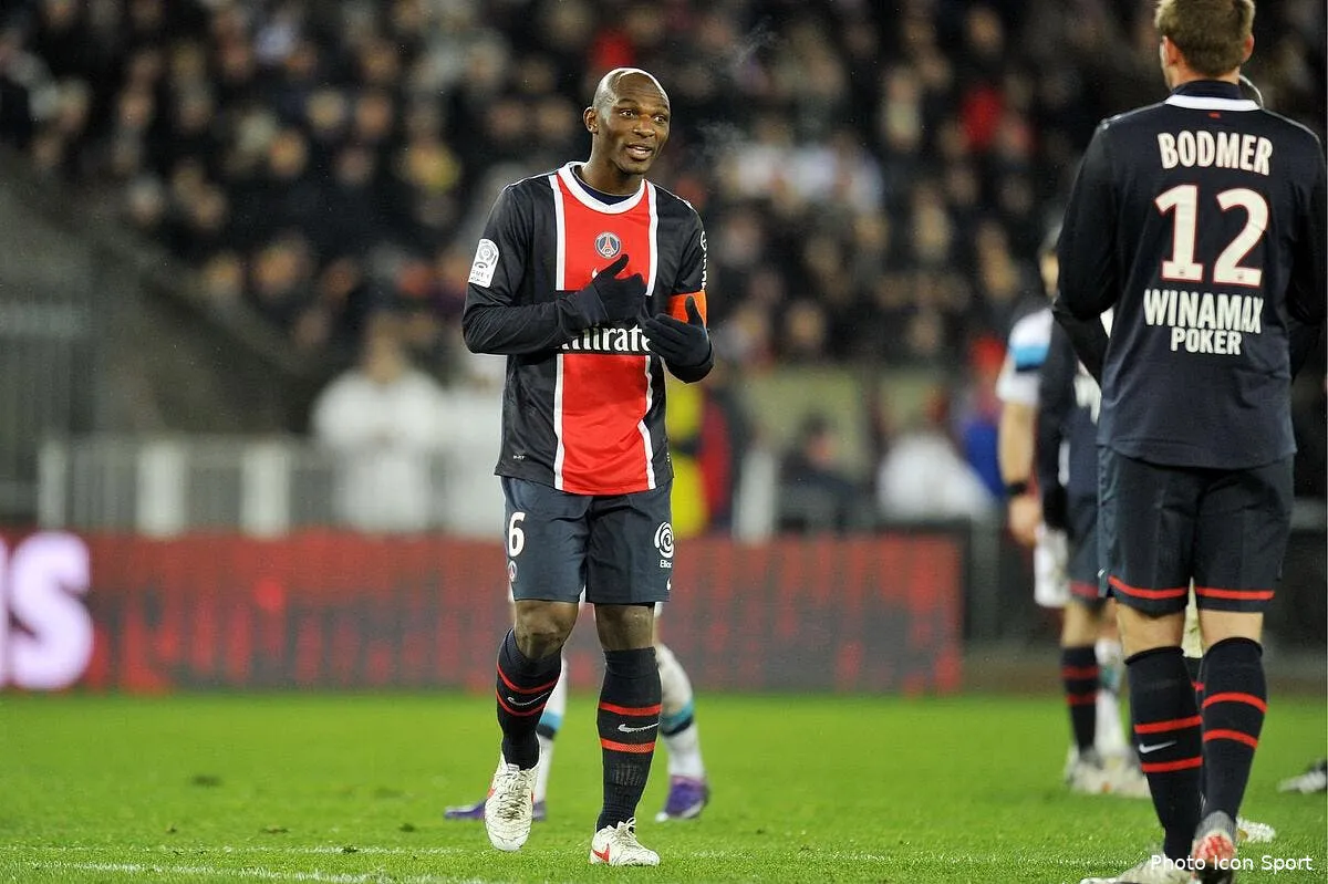 camara refuse d etre traite comme un gamin au psg iconsport noe 181211 05 6532612