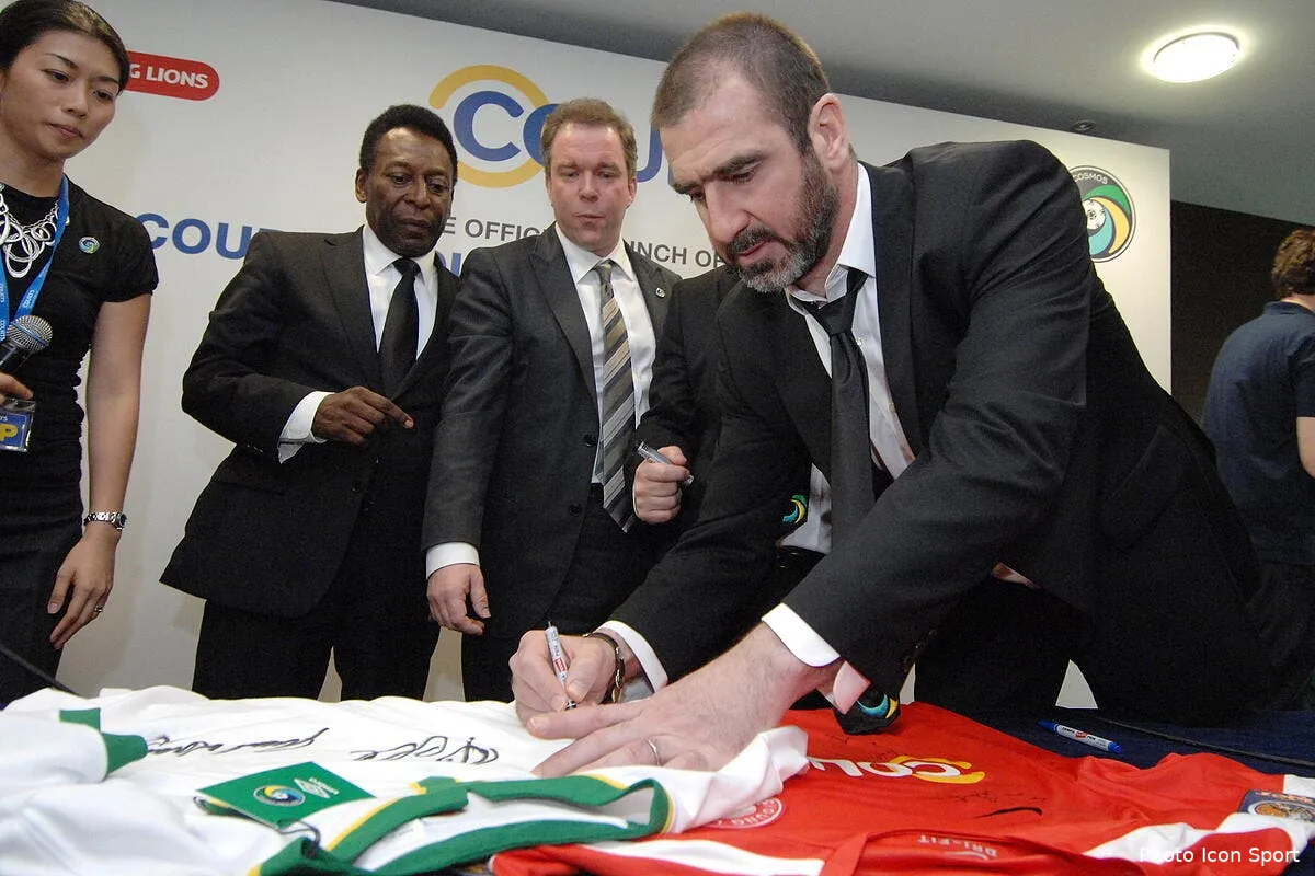 cantona ne rigole pas et reclame 1me au ny cosmos iconsport pho 040311 66 02111786