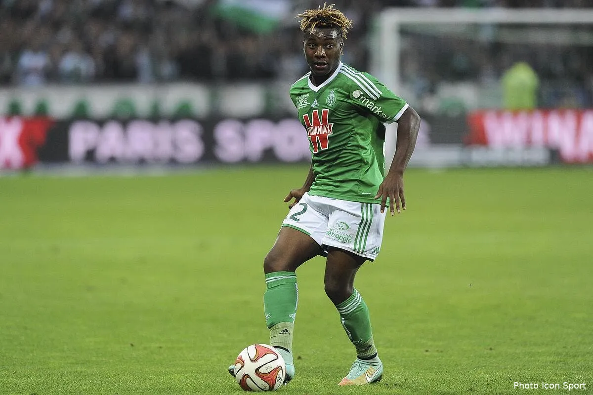 cantonne au banc de l asse il reve du psg saint maximin 2102363