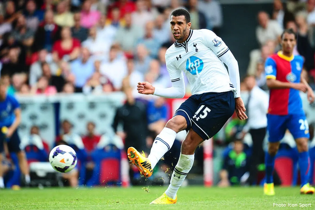 capoue ejecte de tottenham par le manager iconsport bpi 170813 66 1073909