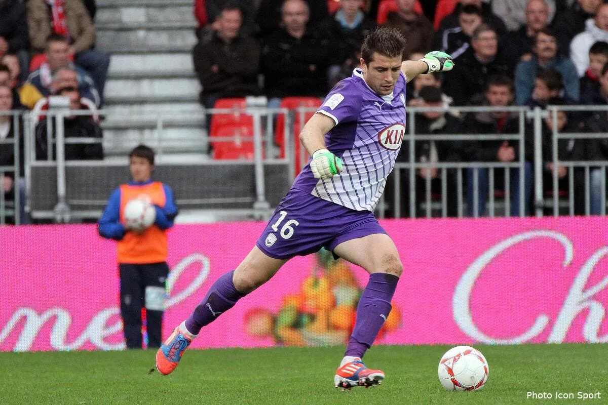 carrasso affiche une enorme confiance pour bordeaux iconsport ker 071012 33 1640952