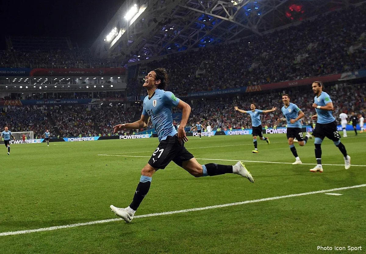 cavani envoie cristiano ronaldo a la maison et l uruguay face aux bleus iconsport icon spu 300618 81 25223415