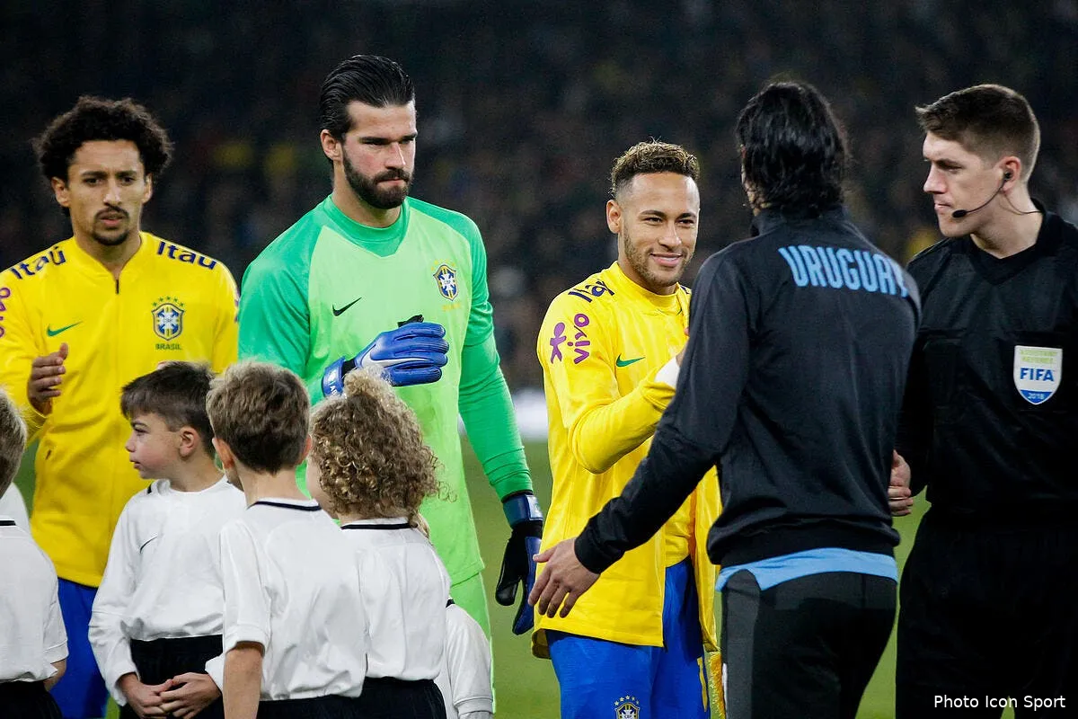 cavani et neymar se sont chauffes ca va faire causer a paris iconsport icon fid 161118 04 06236431