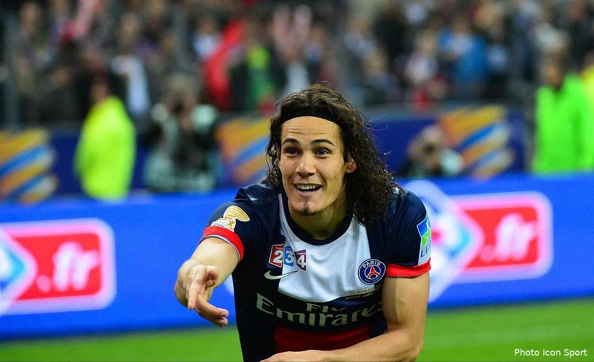 cavani veut souhaiter la bienvenue a di maria au psg cavani 1488549
