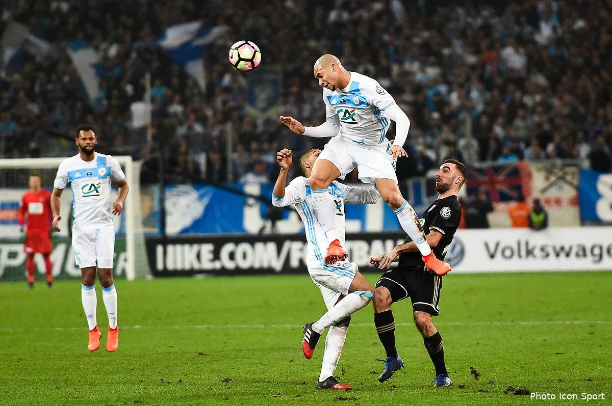 cdf l om sort l ol et le heros s appelle doria iconsport dim 310117 02 07169344