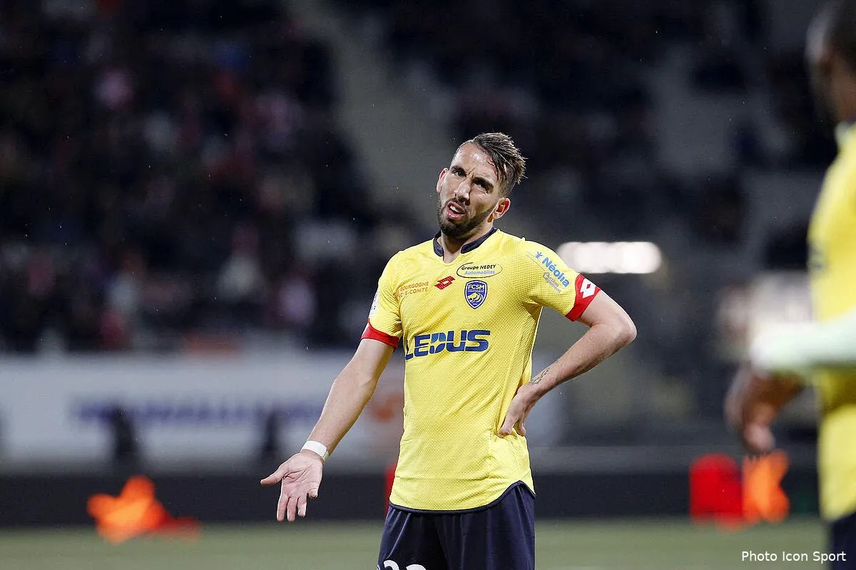 cdf le psg chie sur les joueurs de sochaux il accuse iconsport mrv 250416 05 17209111
