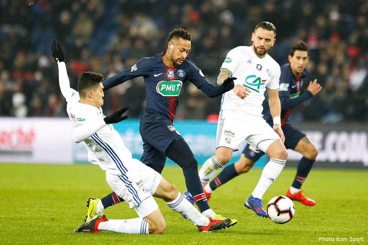 cdf le psg se qualifie mais tremble pour neymar icon fid 230119 01 15 1242791