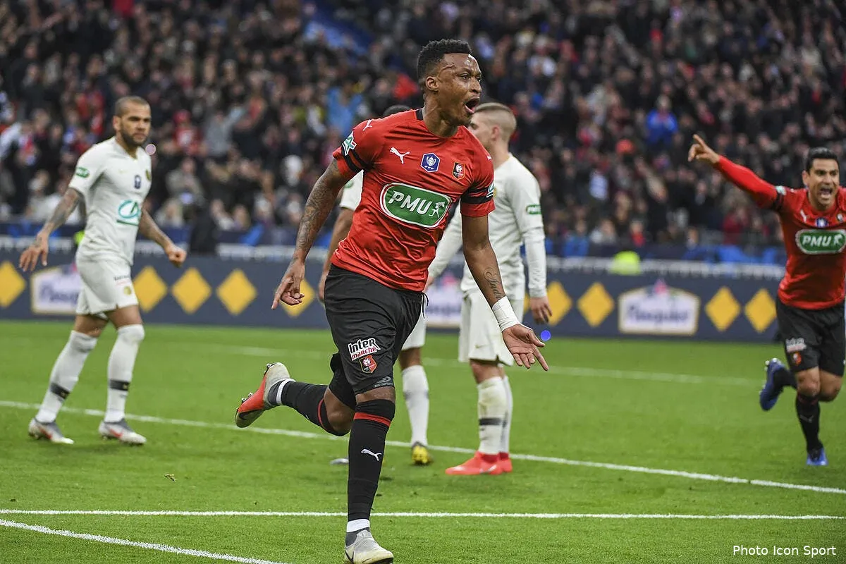 cdf rennes l a fait paris lache sa coupe icon alc 270419 45 39251697