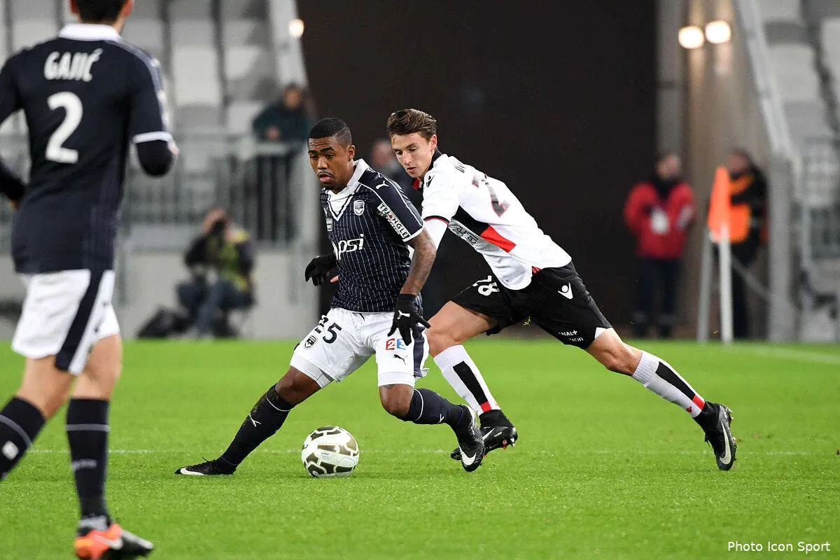 cdl bordeaux fait tomber le leader de l1 iconsport blu 141216 05 02164298