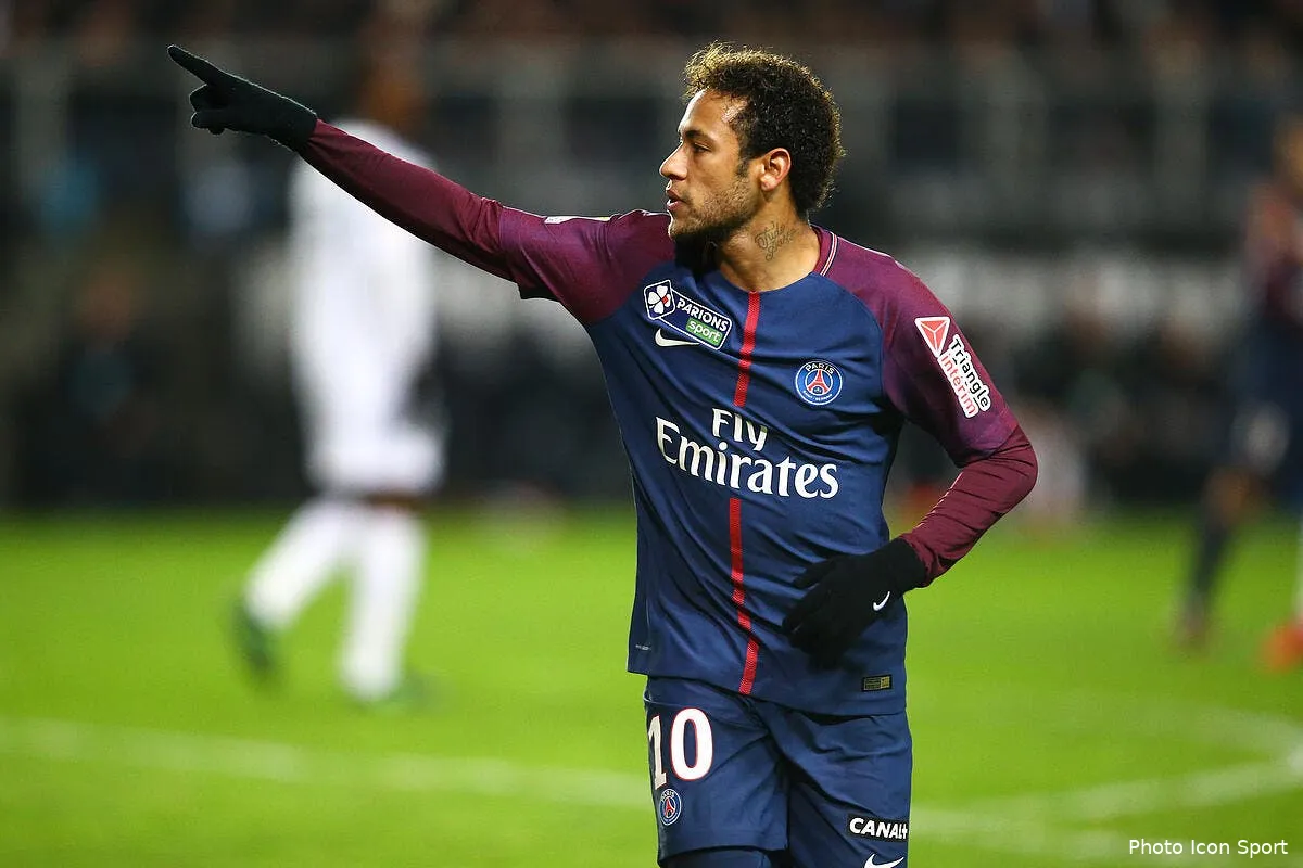 cdl le psg sans forcer sans briller et sans trembler iconsport icon dyg 100118 01 09206037