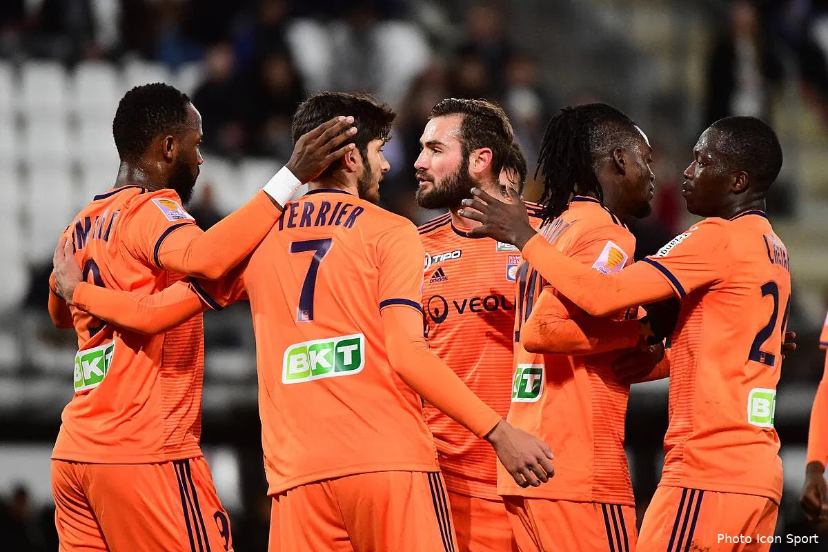 cdl lyon a tremble deux minutes contre amiens icon win 191218 01 74781239579