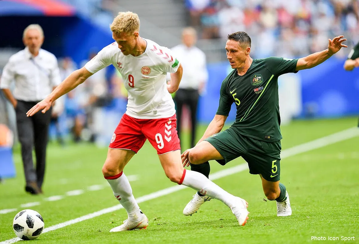 cdm 2018 l australie accroche le danemark et ca change tout iconsport icon spu 210618 45 09222541