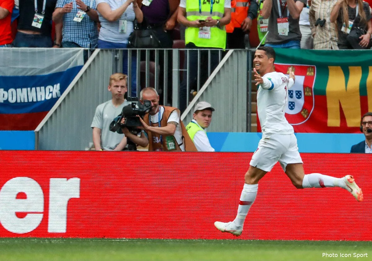 cdm cristiano ronaldo marque et bat un nouveau record legendaire iconsport icon spu 200618 10 03222433