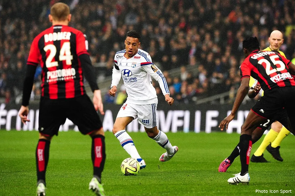 ce qui va couter le titre a l ol et a l om iconsport jpt 210315 08 33107385