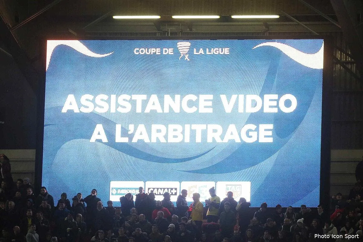 cette revelation sur le revelateur du hors jeu qui fait causer video 1208669