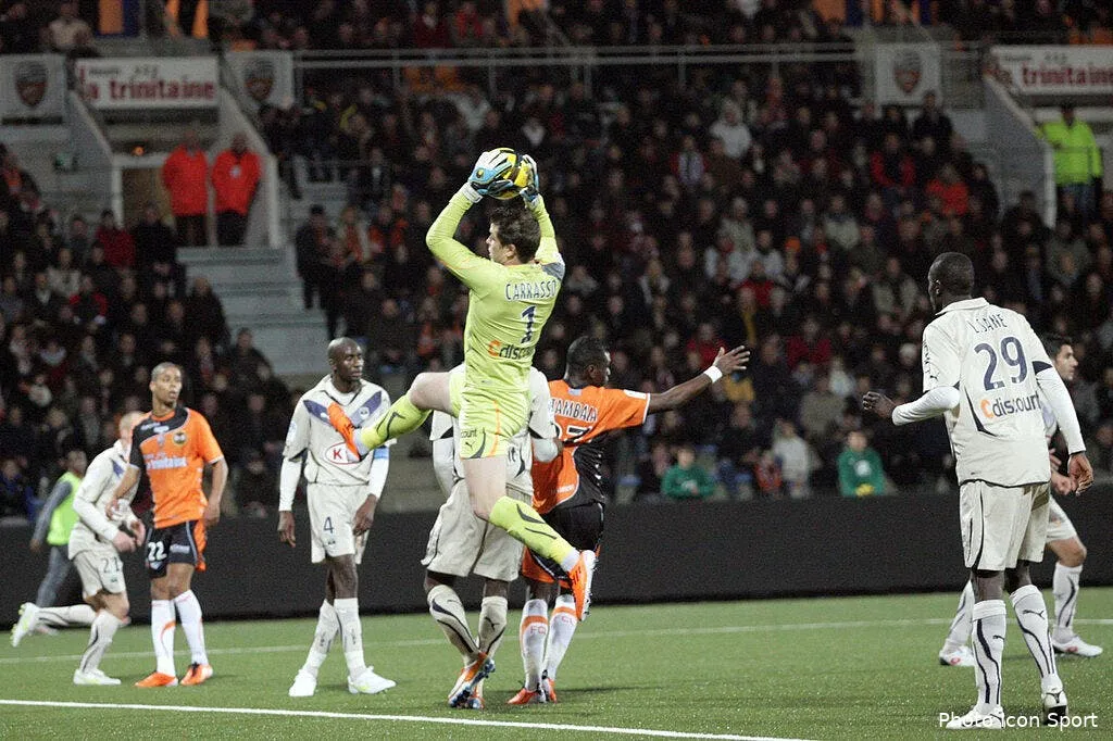 chahutes les bordelais regardent aussi derriere 67493 15770