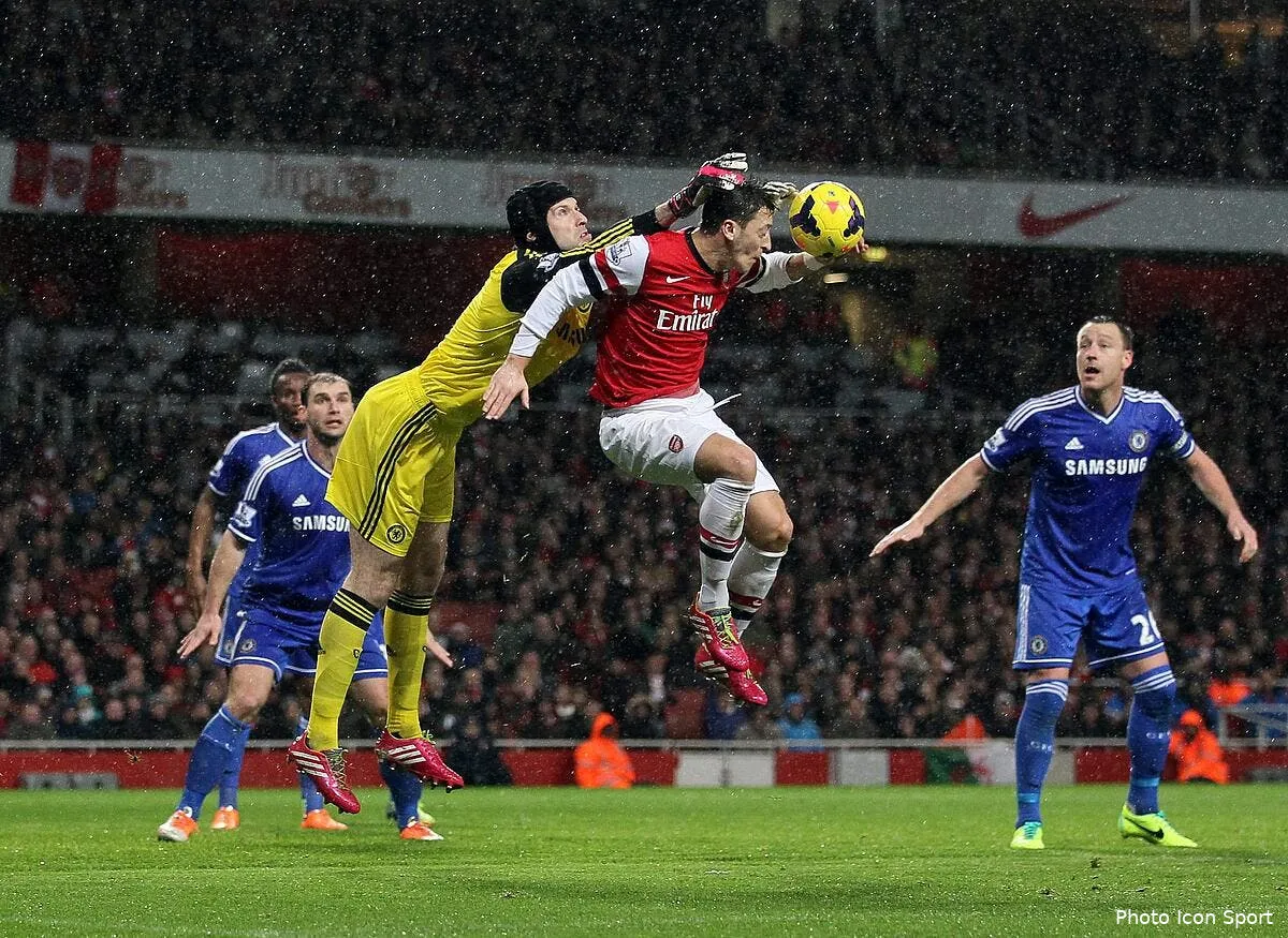 chelsea bloque arsenal liverpool passe leader iconsport spi 231213 61 2272707