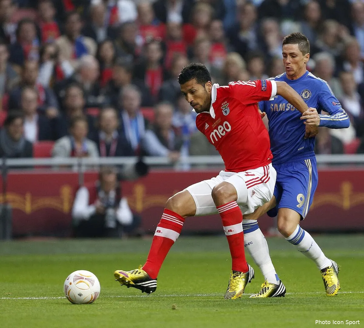 chelsea fait pleurer benfica a l ultime seconde iconsport spi 150513 01 0557199