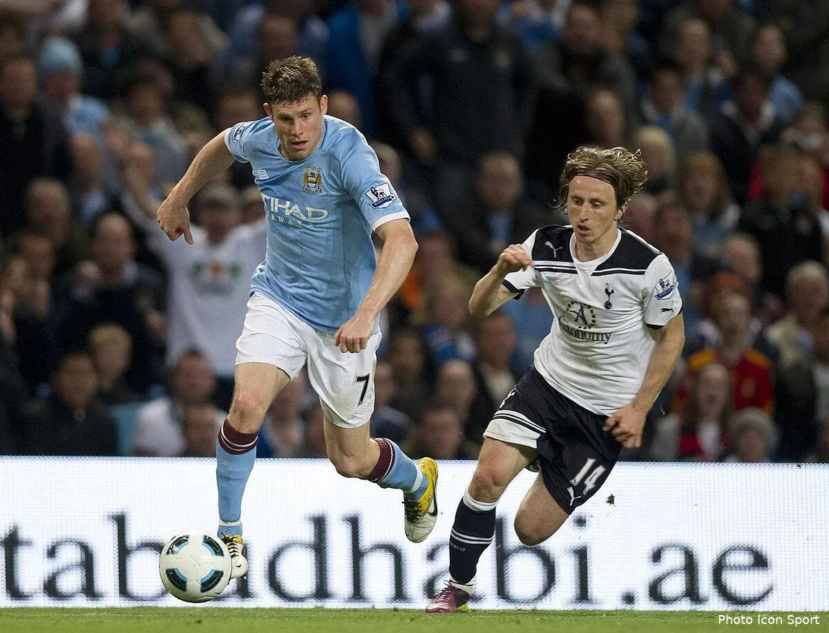 chelsea insiste et offre 30me pour modric iconsport spi 100511 08 0721868