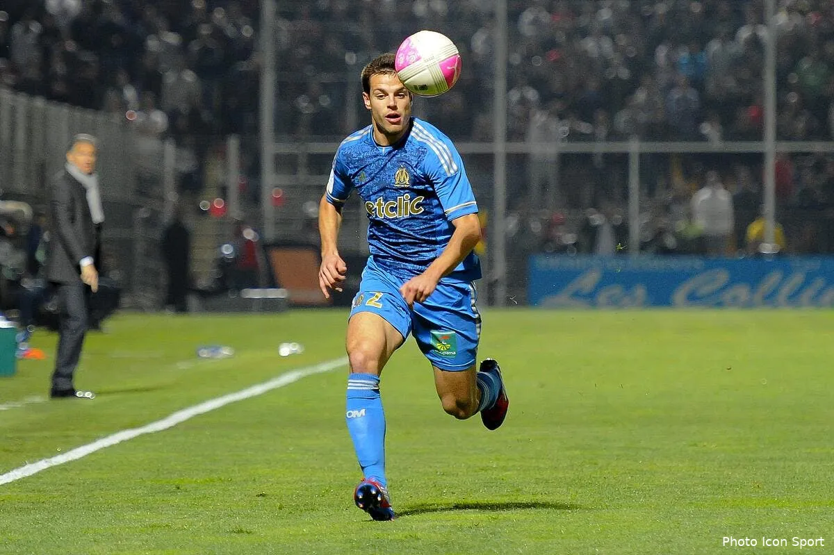 chelsea pret a payer 10me a l om pour azpilicueta iconsport aim 240312 05 4837933