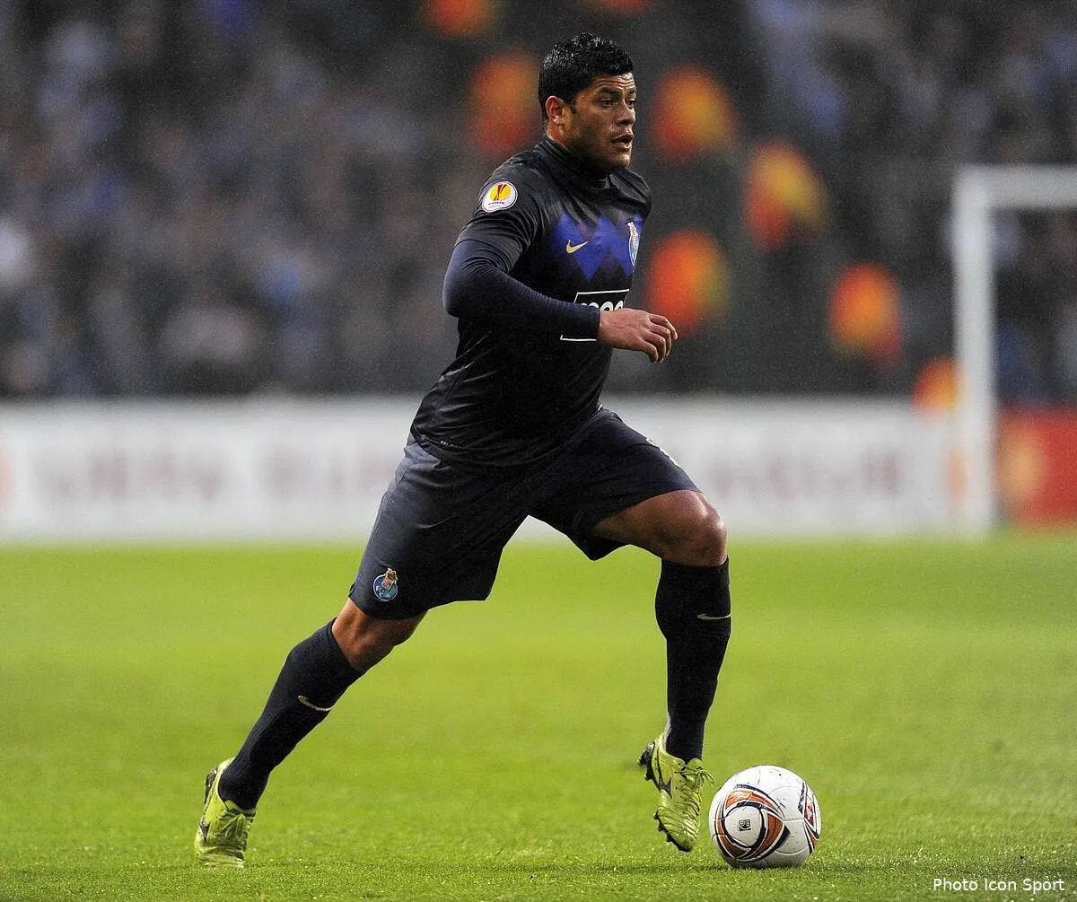 chelsea s interesse officiellement a hulk iconsport spi 220212 22 2831703