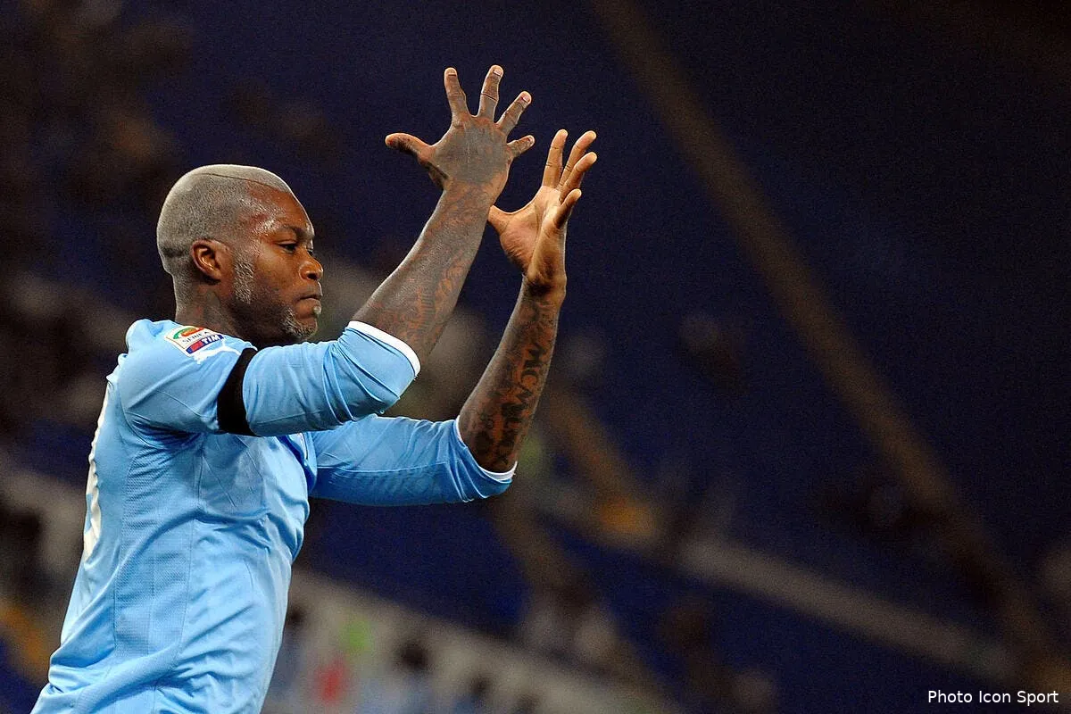 cisse a auxerre la lazio n est au courant de rien iconsport ima 051211 01 0629052