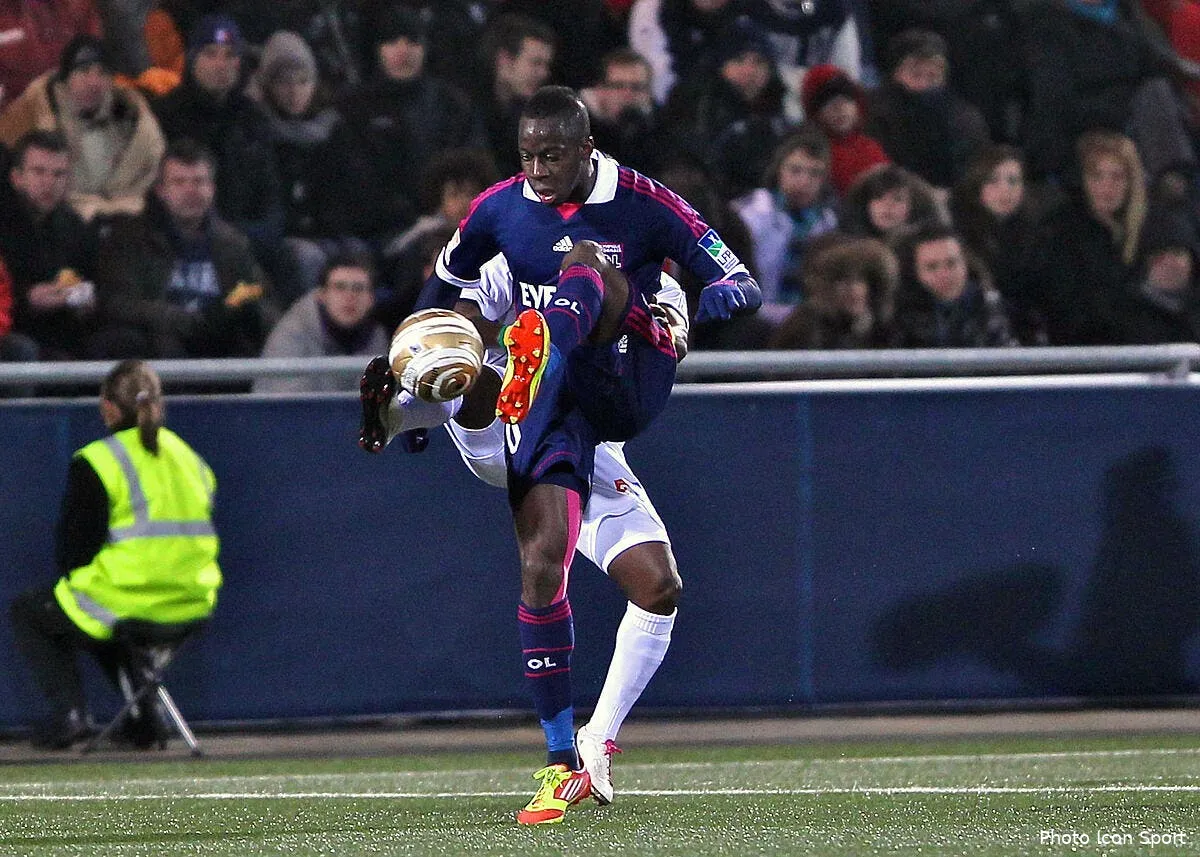 cissokho n est pas triste du tout de rester a l ol iconsport pel 310112 58 1230666