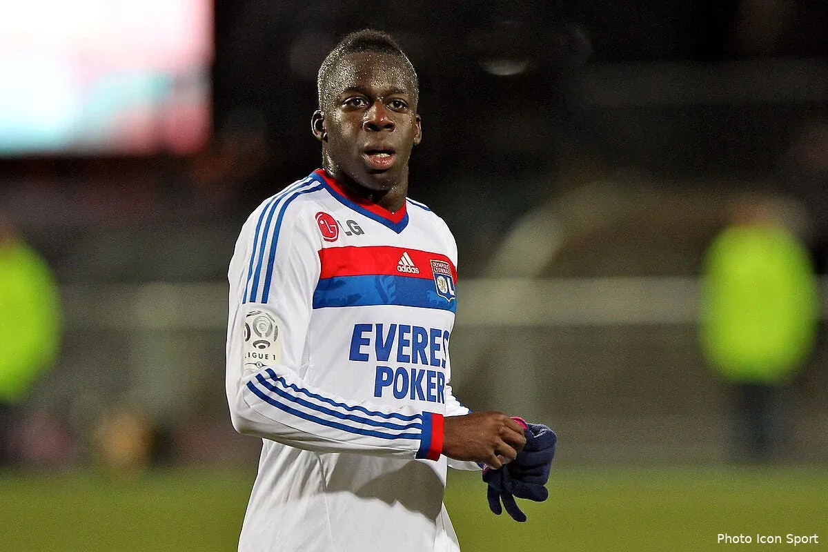 cissokho partira de l ol pour 8 me assure son agent iconsport tra 111211 05 2735425