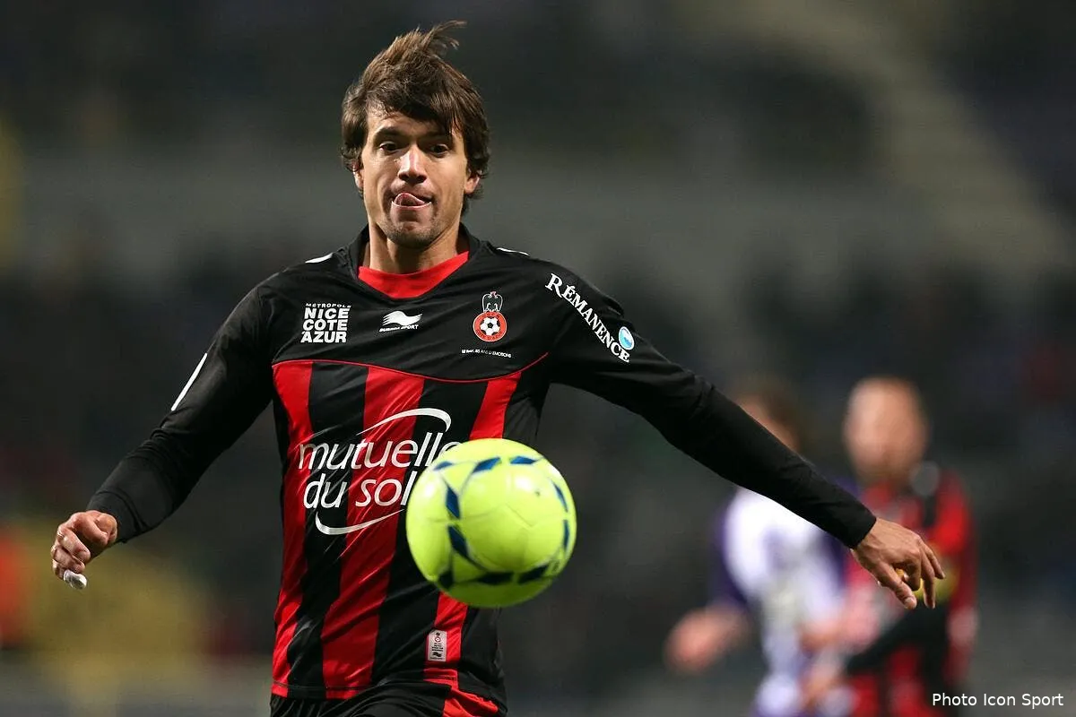 civelli avoue que l ac milan ce serait enorme iconsport blo 060413 11 6858193