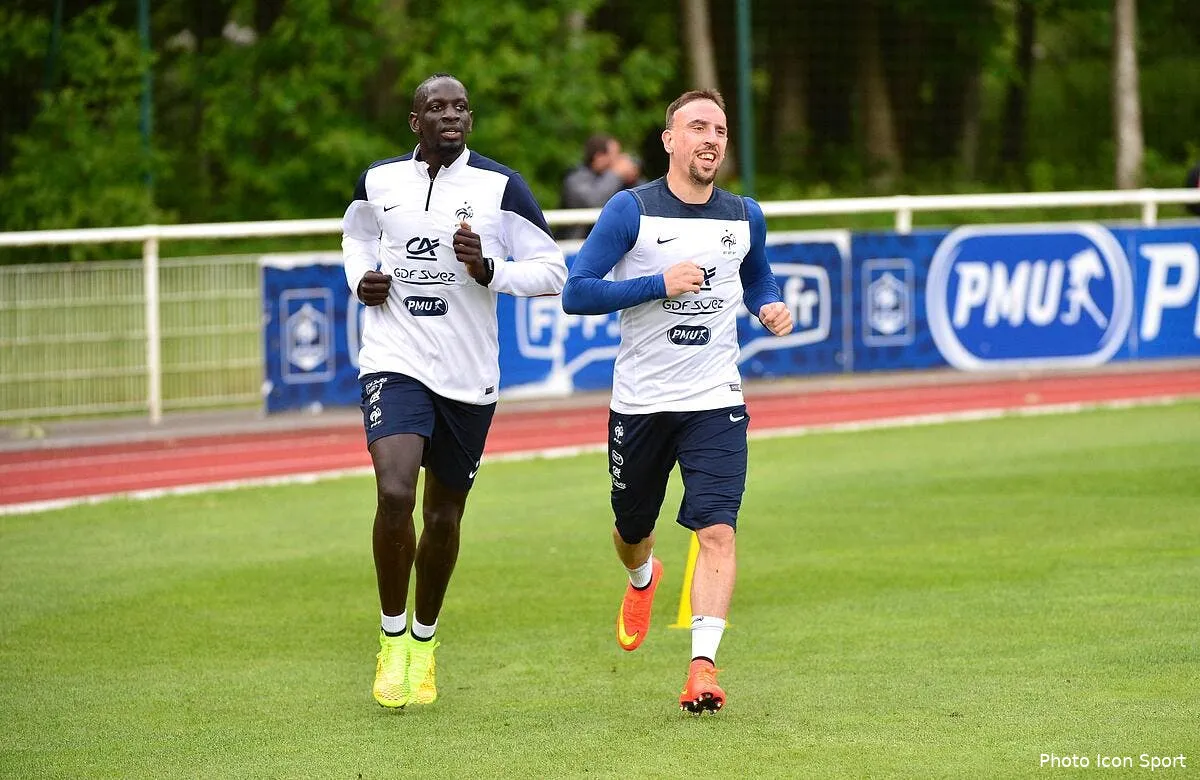 comme un debut d inquietude pour ribery chez les bleus iconsport win 230514 05 7284235