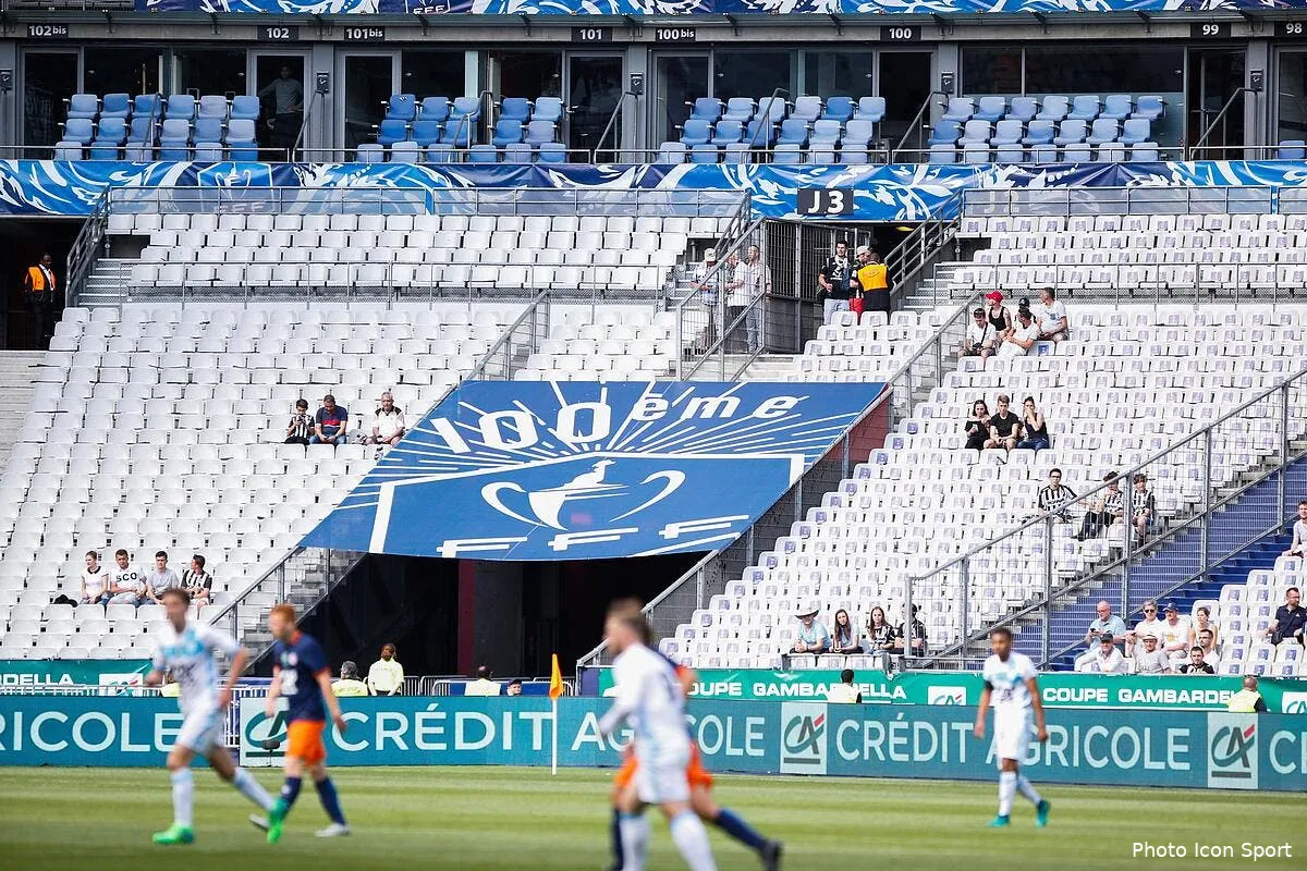 coronavirus le foot amateur annule en angleterre et la france alors icon fid 270517 01 14281645