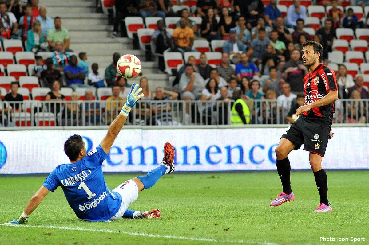 coup dur en attaque pour nice iconsport sim 130914 05 0192347