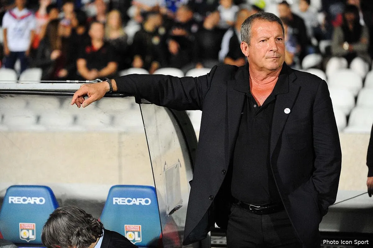 courbis fait une annonce avant montpellier ol iconsport jpt 191014 08 93106057