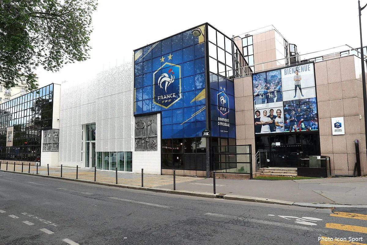 covid 19 le foot amateur bientot sur pause icon 200430val37438297789