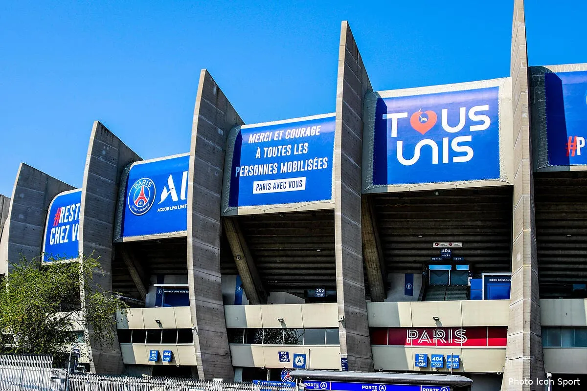 covid maitre dupond moretti attaque les footballeur gratuitement icon fid 100419 08 30282777